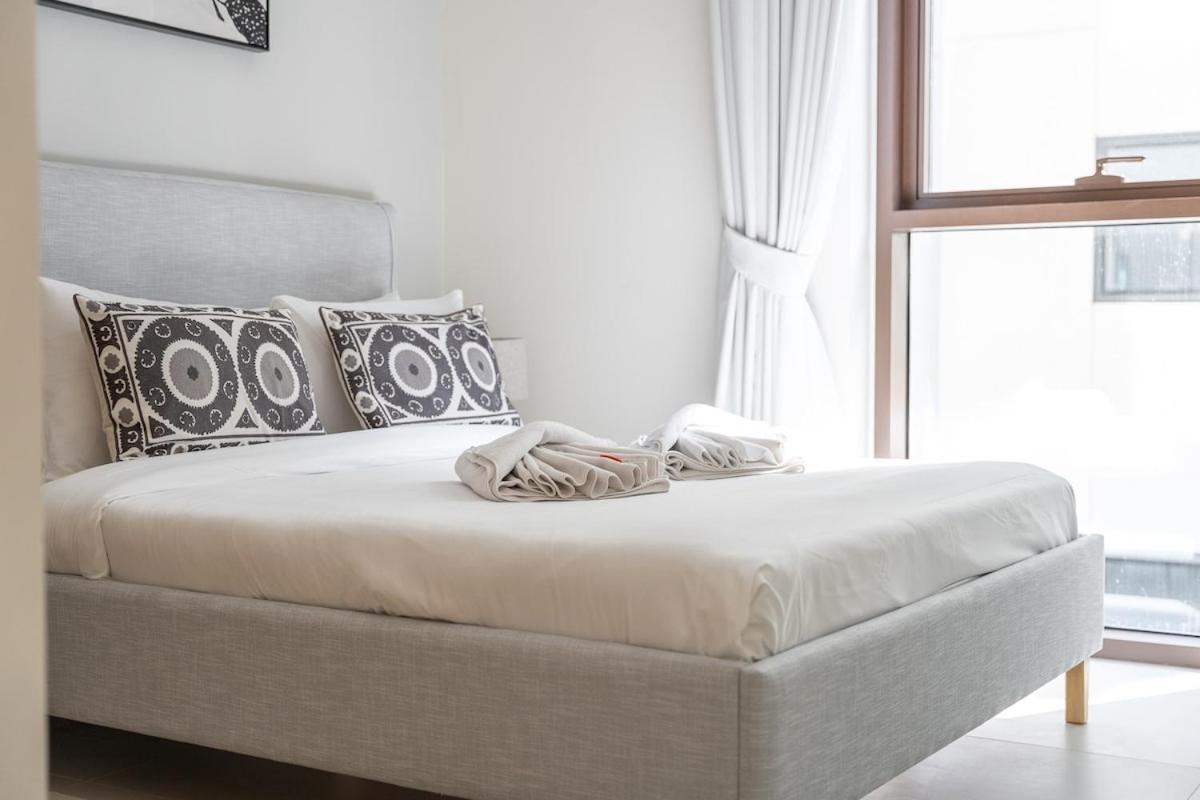 Elegant 4-Bedroom Apartment Perfect For Families In Dubai Creek Harbour Dış mekan fotoğraf